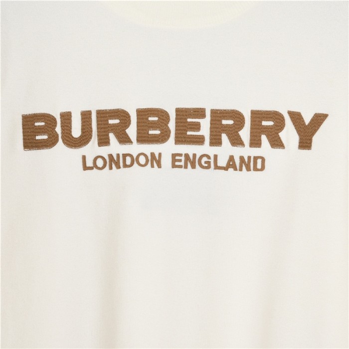 Clothes Burberry 711