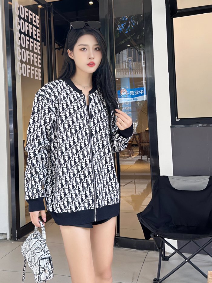 Clothes DIOR 525