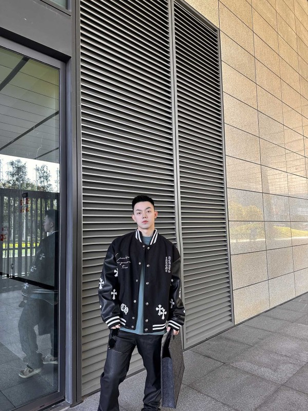 Clothes Chtome Hearts 100