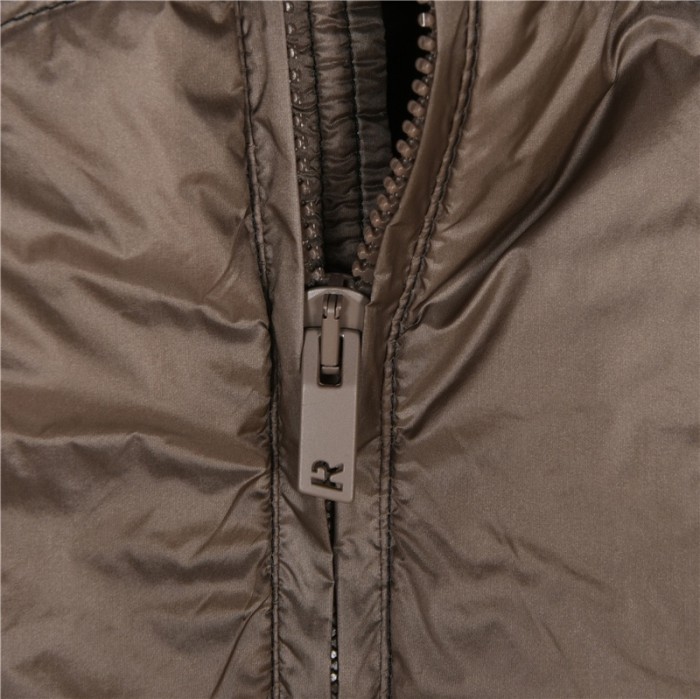 Clothes Represent 42