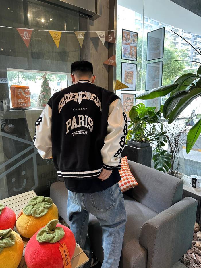 Clothes Balenciaga 854