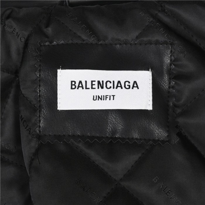 Clothes Balenciaga 851