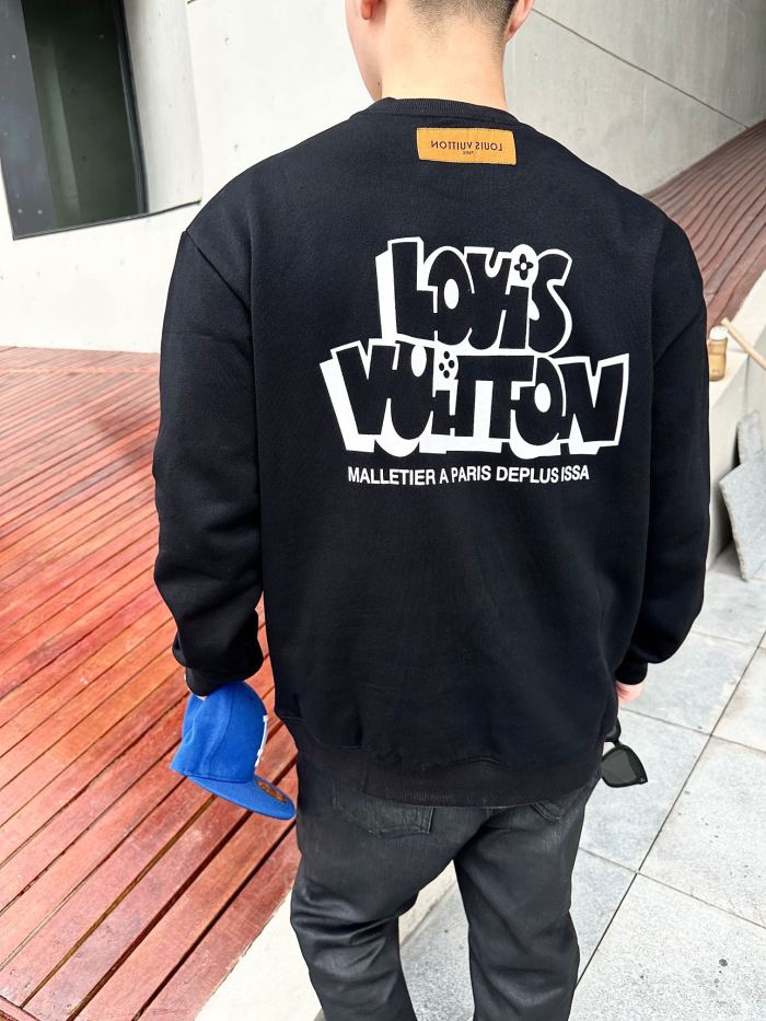 Clothes Louis Vuitton 1182