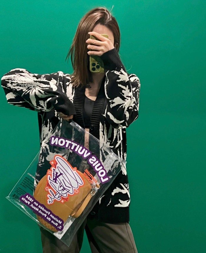 Clothes Louis Vuitton 1184