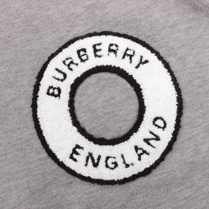 Clothes Burberry 715