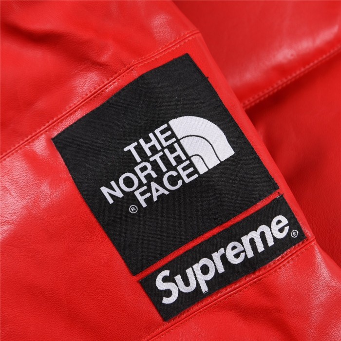 Clothes SUPREME X TNF 4
