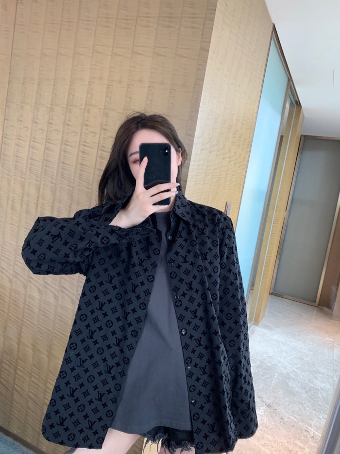 Clothes Louis Vuitton 1198