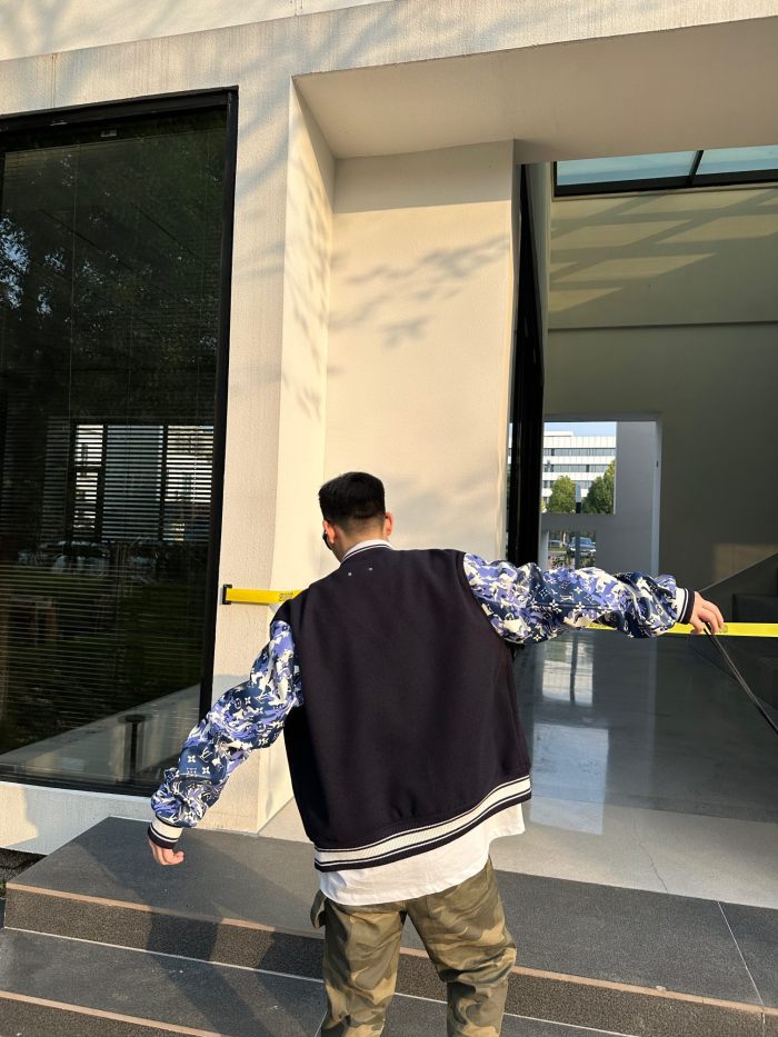 Clothes Louis Vuitton 1203