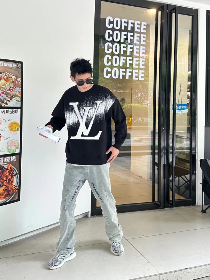 Clothes Louis Vuitton 1196