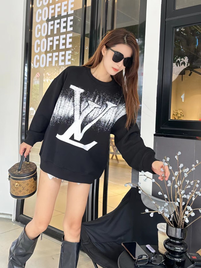 Clothes Louis Vuitton 1196