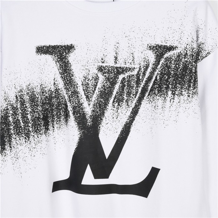 Clothes Louis Vuitton 1197