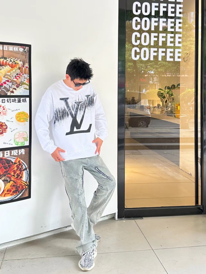 Clothes Louis Vuitton 1197