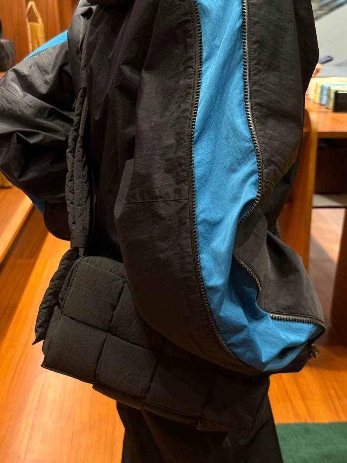 Clothes Bottega Veneta 8