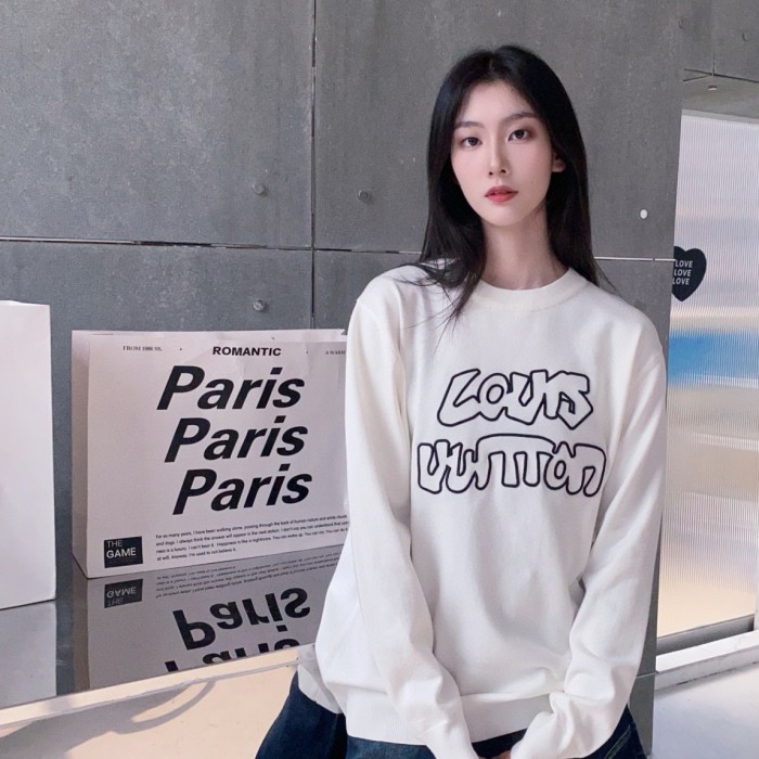 Clothes Louis Vuitton 1207