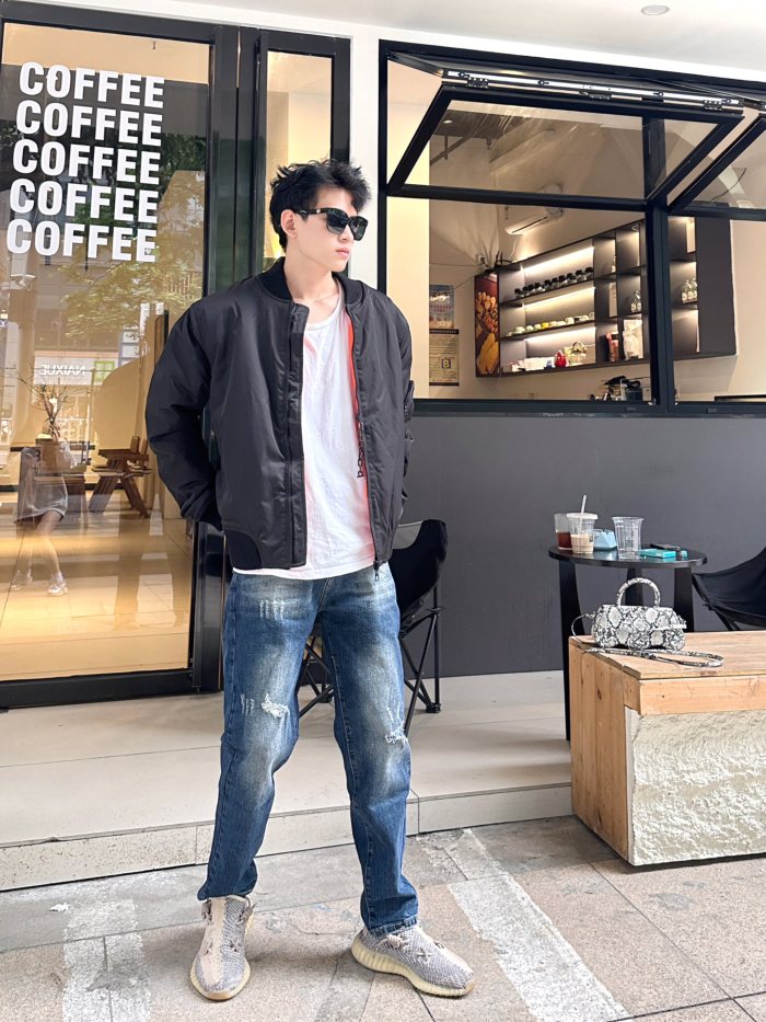 Clothes Louis Vuitton 1213