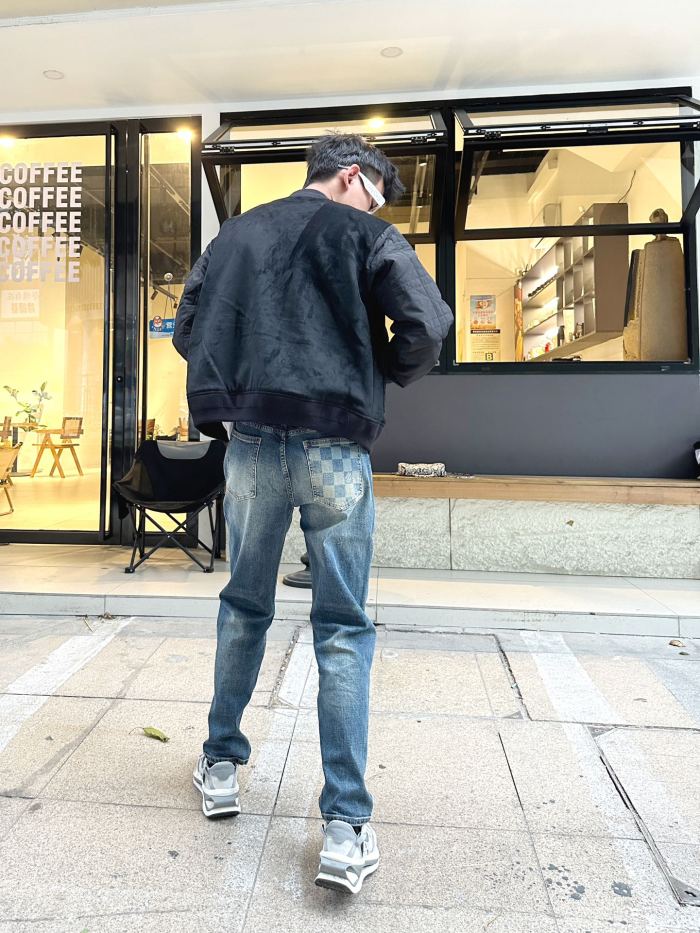 Clothes Louis Vuitton 1214