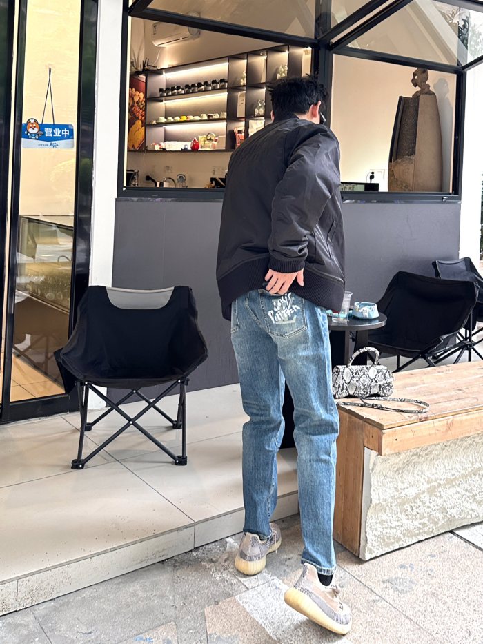 Clothes Louis Vuitton 1215