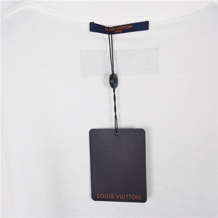 Clothes Louis Vuitton 1235