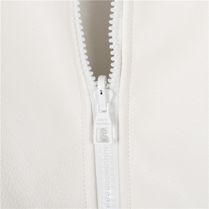 Clothes Louis Vuitton 1230