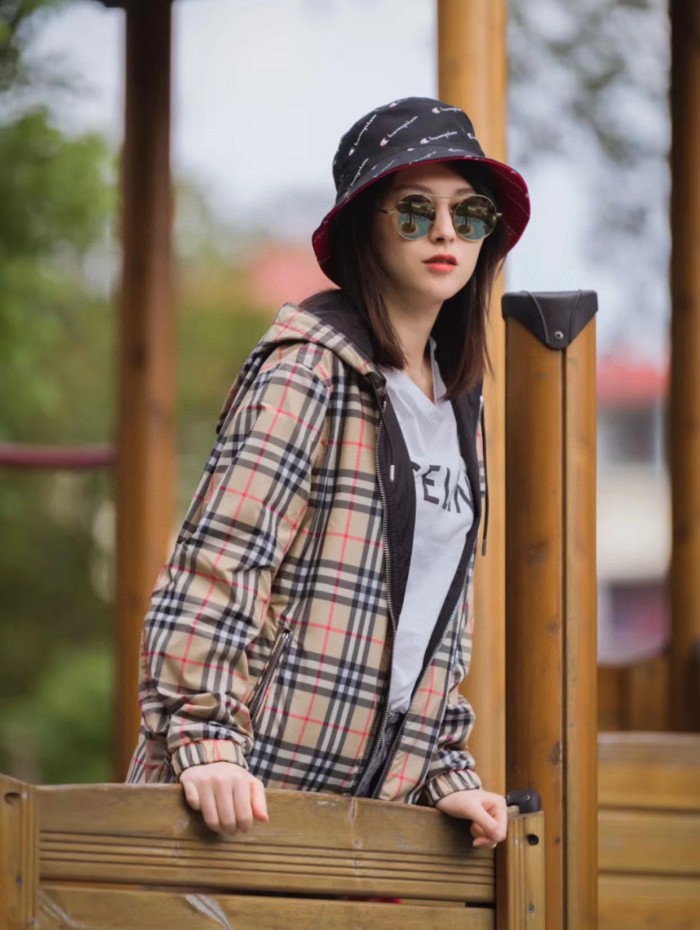 Clothes Burberry 746