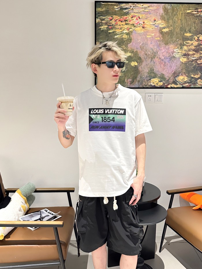 Clothes Louis Vuitton 1235