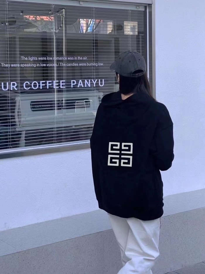 Clothes Givenchy 310