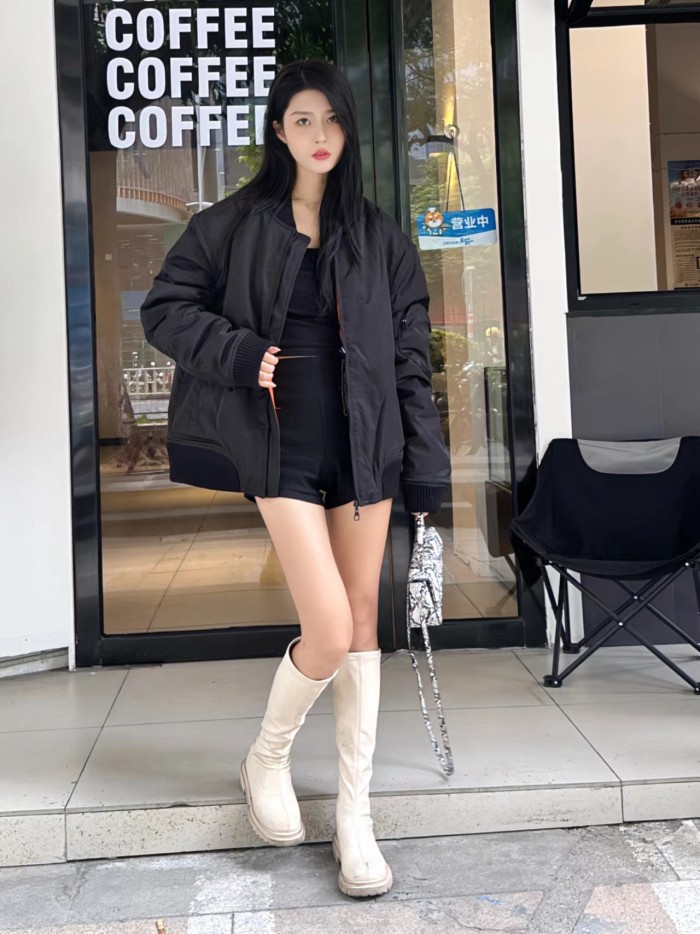 Clothes Louis Vuitton 1228