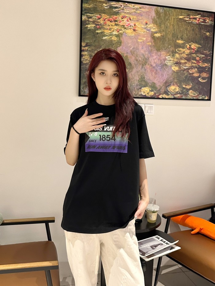 Clothes Louis Vuitton 1234