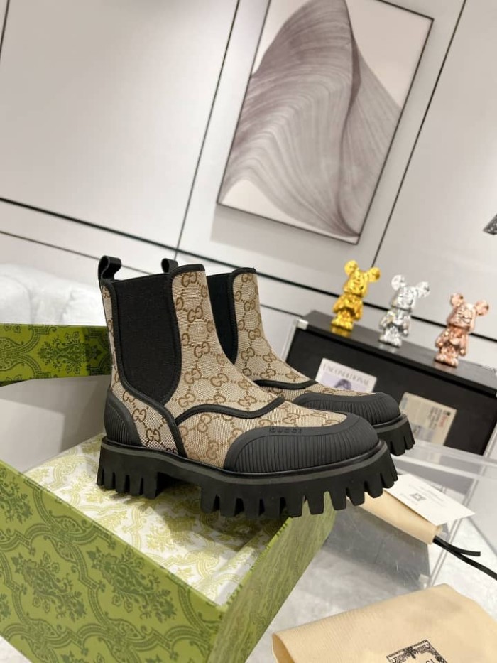Gucci GG CANVAS ANKLE BOOT Beige and ebony Original GG canvas