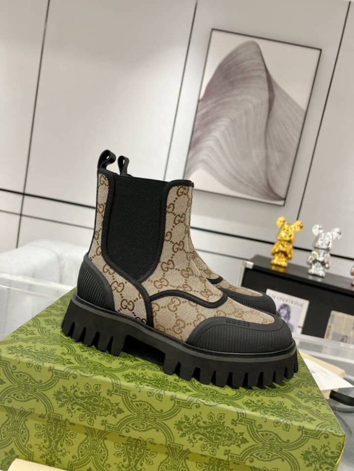 Gucci GG CANVAS ANKLE BOOT Beige and ebony Original GG canvas