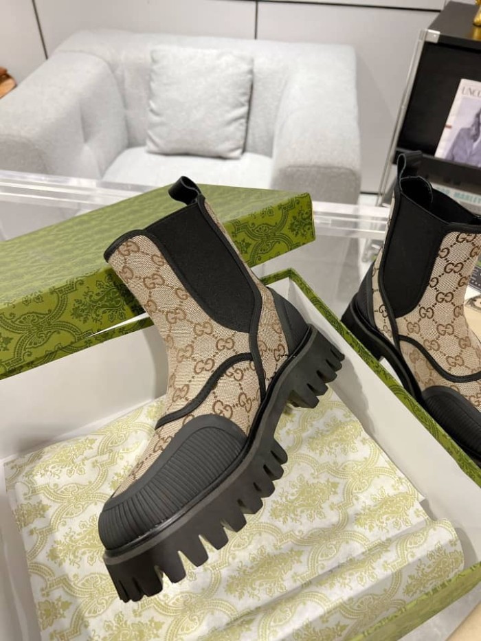 Gucci GG CANVAS ANKLE BOOT Beige and ebony Original GG canvas
