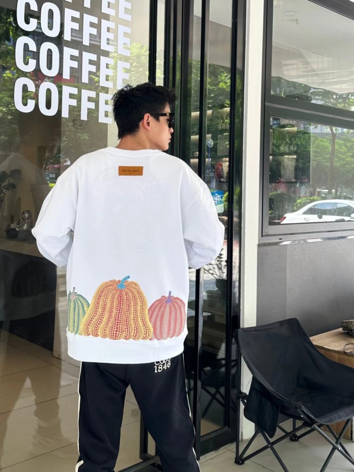 Clothes Louis Vuitton 1241