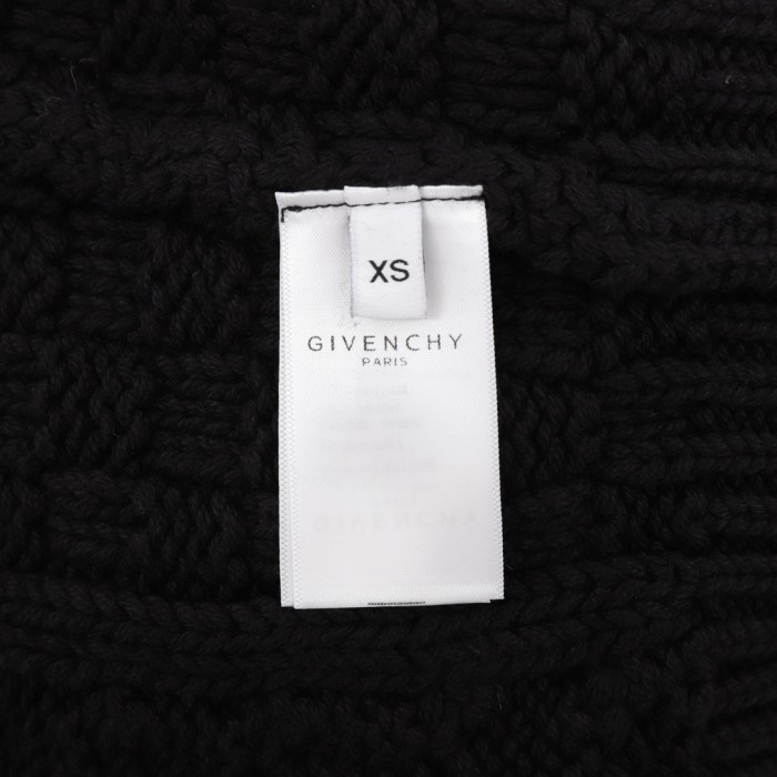 Clothes Givenchy 312