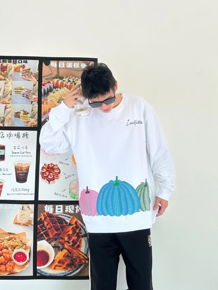 Clothes Louis Vuitton 1241