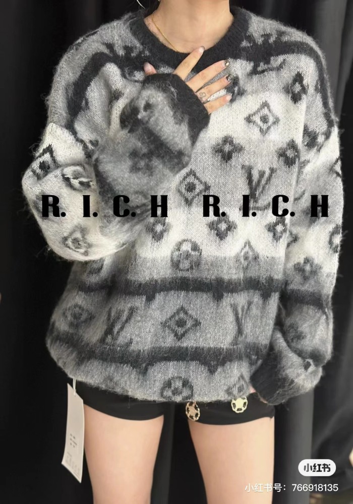 Clothes Louis Vuitton 1239