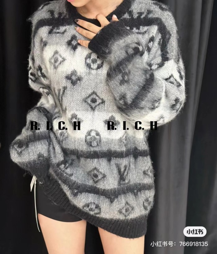 Clothes Louis Vuitton 1239