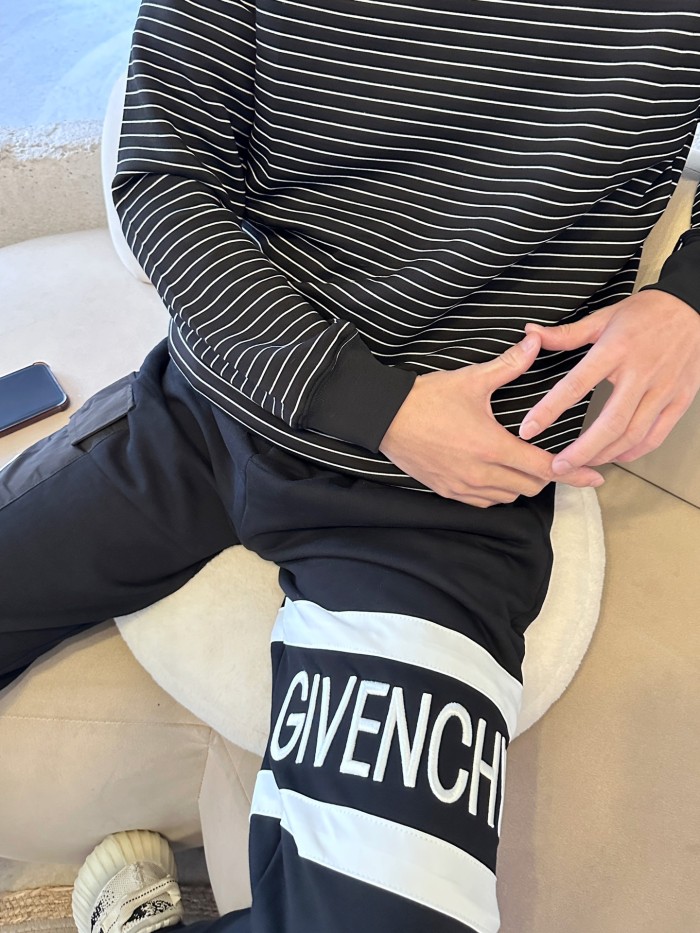 Clothes Givenchy 313