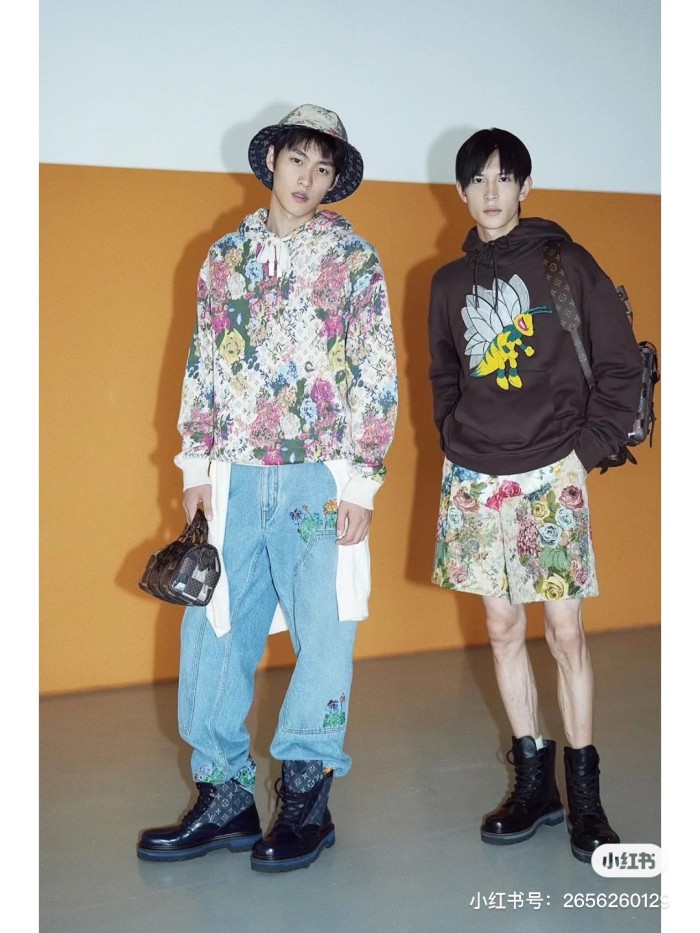 Clothes Louis Vuitton 1243