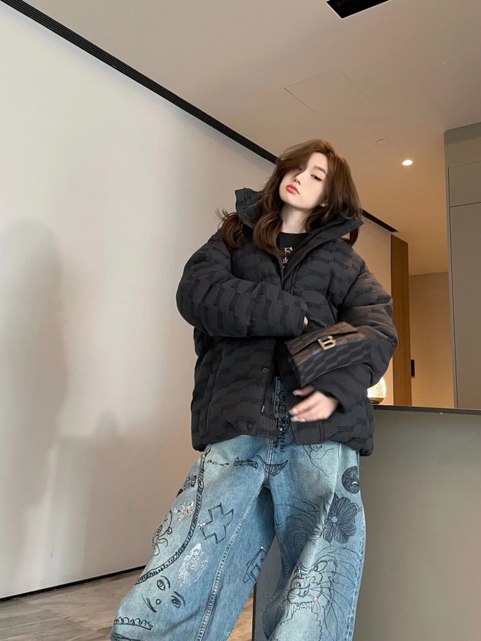Clothes Balenciaga 908