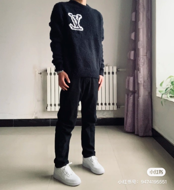 Clothes Louis Vuitton 1250