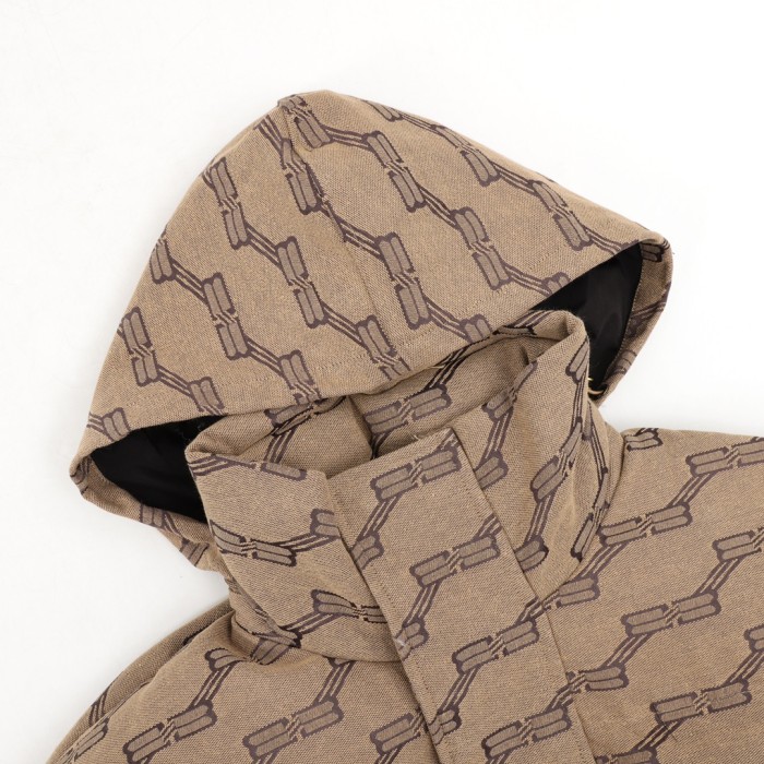 Clothes Balenciaga 909