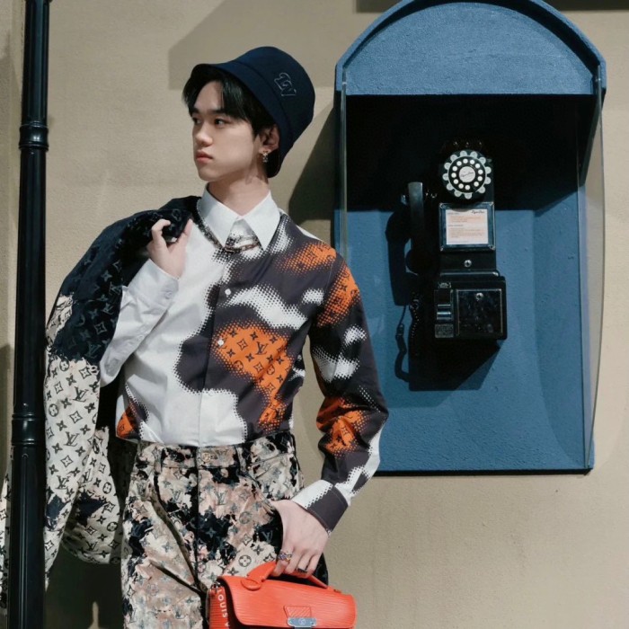 Clothes Louis Vuitton 1244