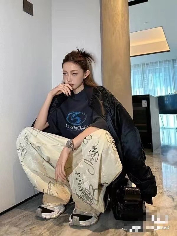 Clothes Balenciaga 903