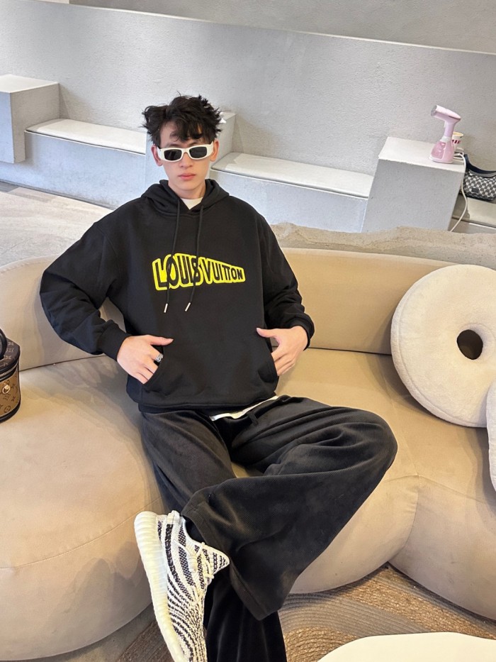 Clothes Louis Vuitton 1245