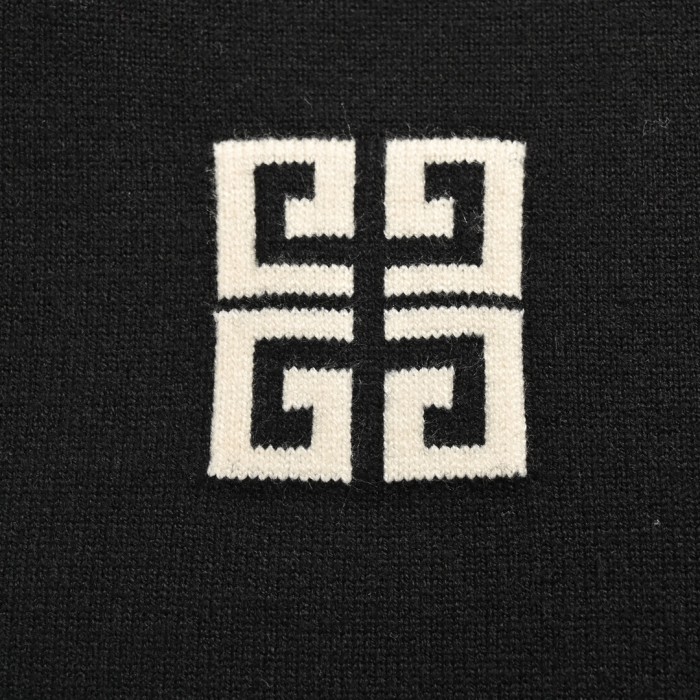 Clothes Givenchy 315