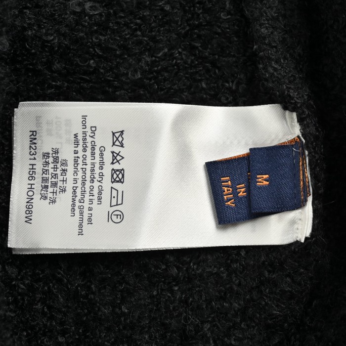 Clothes Louis Vuitton 1250