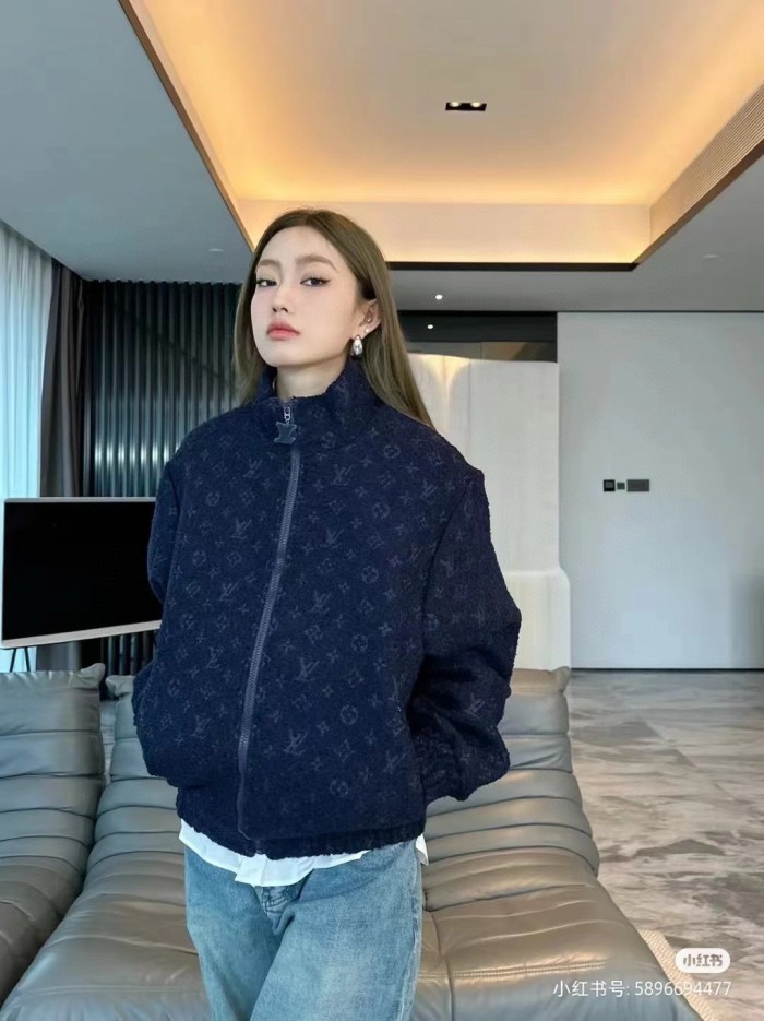 Clothes Louis Vuitton 1249