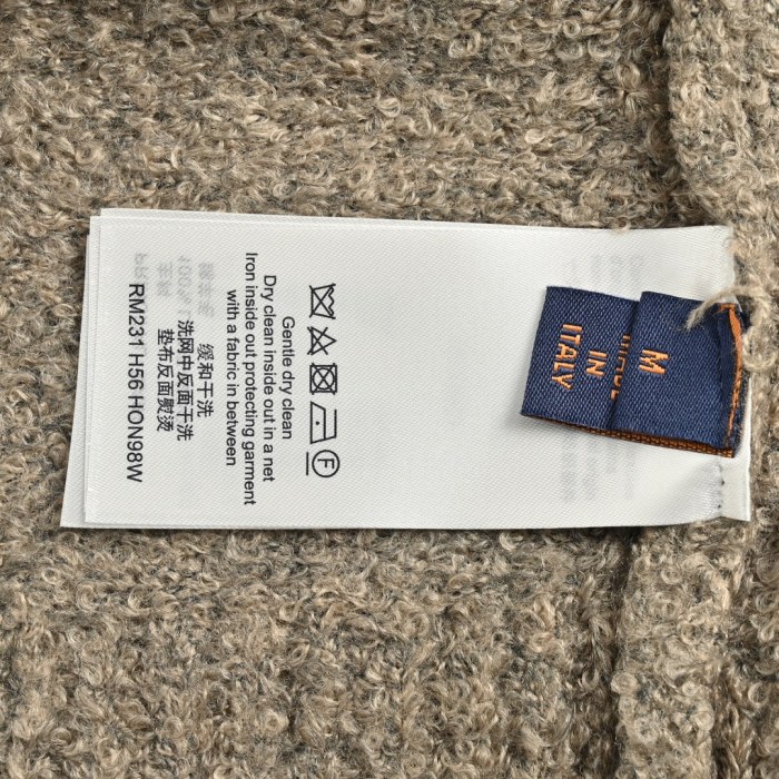 Clothes Louis Vuitton 1250