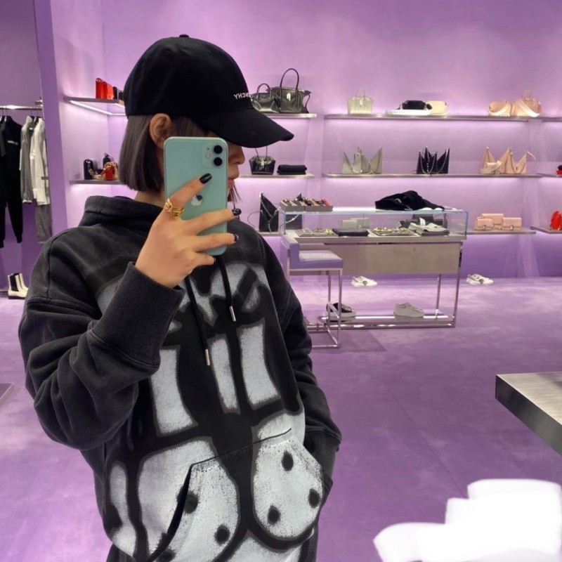 Clothes Givenchy 319