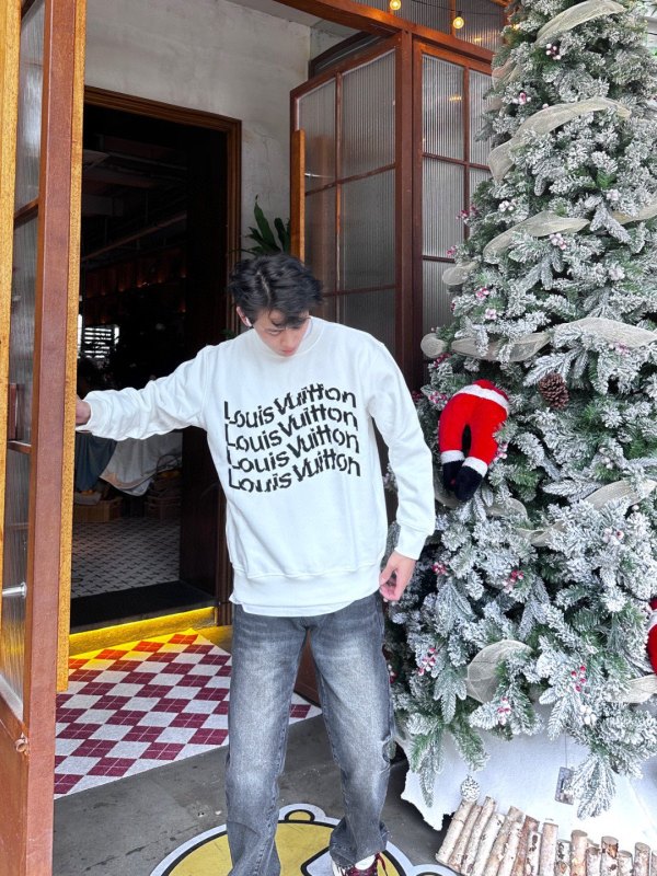 Clothes Louis Vuitton 1257